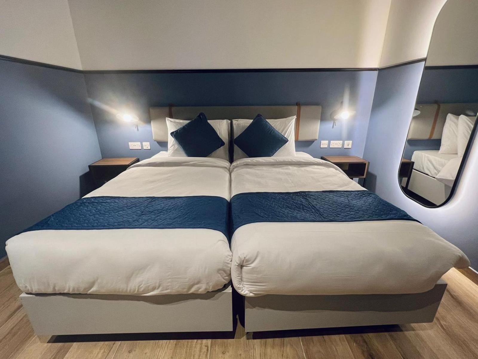 South32 Hotel Birżebbuġa Bagian luar foto